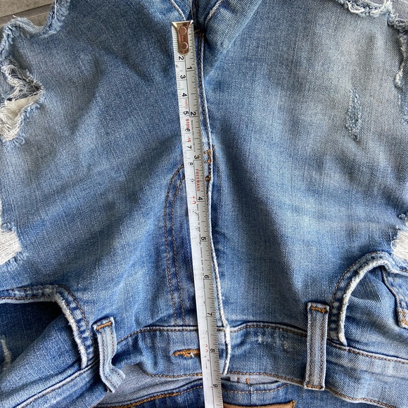 Super flattering and cute Rebecca Minkoff Distressed Denim cut off Shorts - Picture 7 of 9